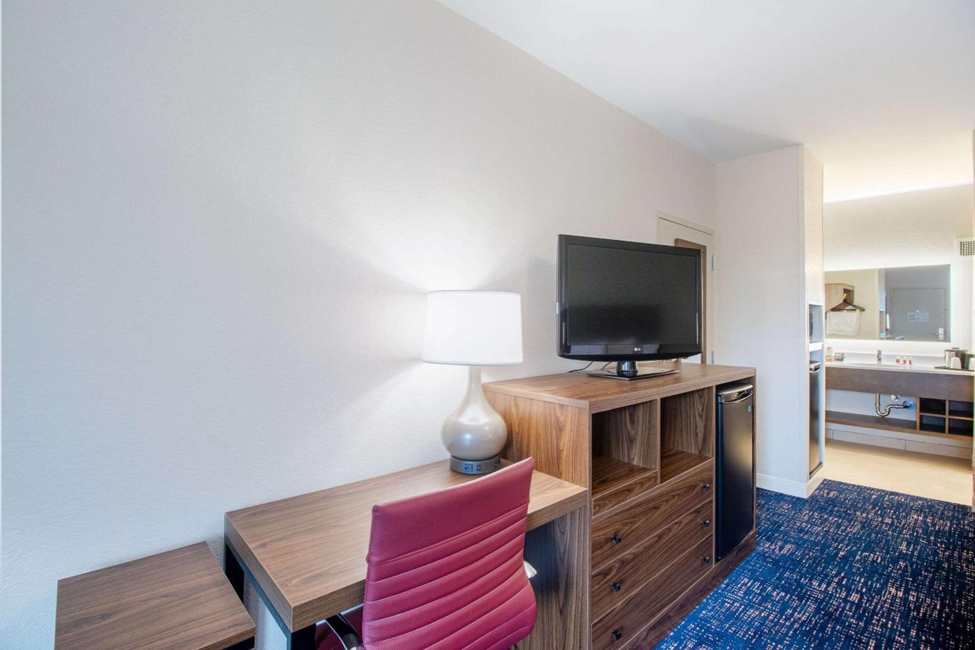 Econo Lodge Inn & Suites Foley-North Gulf Shores المظهر الخارجي الصورة