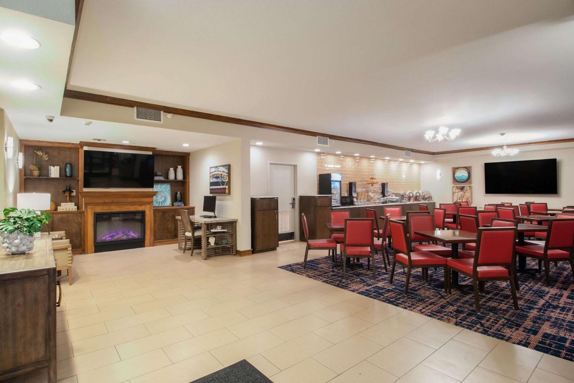 Econo Lodge Inn & Suites Foley-North Gulf Shores المظهر الخارجي الصورة